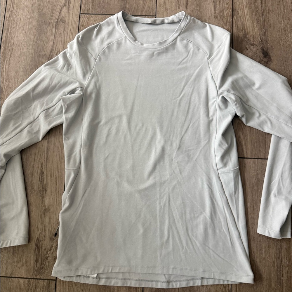 lululemon athletica Surge Warm Light Gray Long Sleeve Shirt